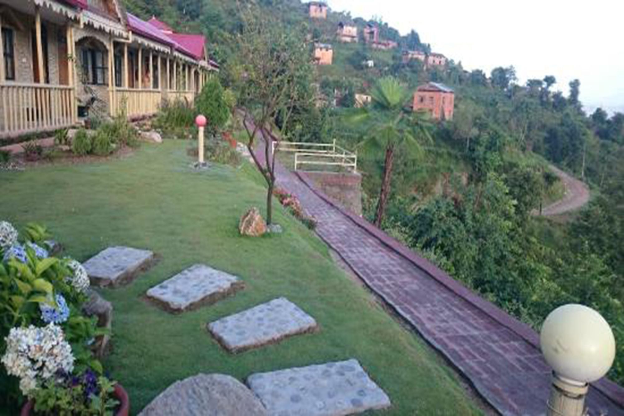 Nepal Yoga Retreat Hotel Bageshwori Exterior photo